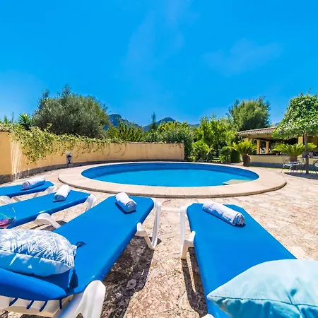 With Saltwater Pool Holiday home